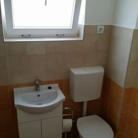 Apartament Tom Apartmans 2 *