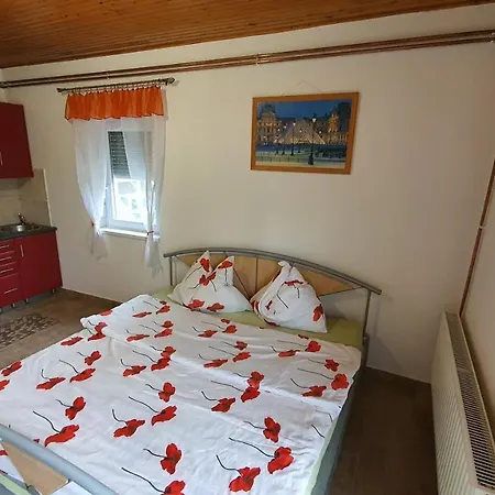Tom Apartmans 2 * Siófok